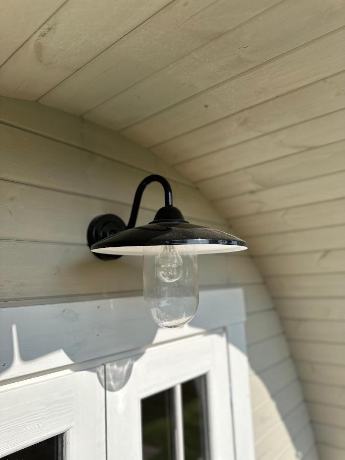 Belt-Schutsloot Lodge, Een Super Knus Tiny House, Nabij Vaarwater En Haven! מראה חיצוני תמונה